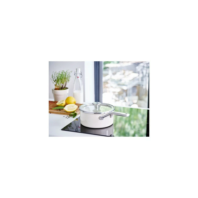 Casserole Émaillée 16cm Crème KitchenAid 4 Casserole Émaillée 16cm Crème KitchenAid – Image 2
