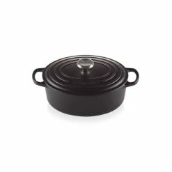 Cocotte En Fonte Ovale 31 Cm Noir Mat Le Creuset Signature