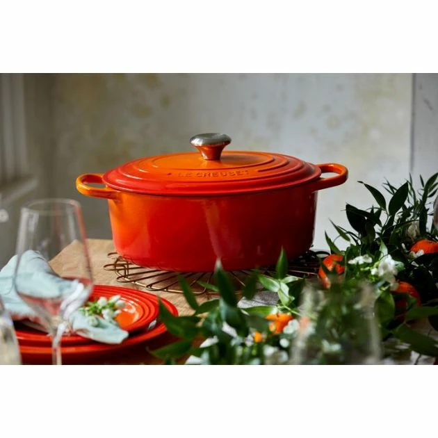 Cocotte En Fonte Ovale 35 Cm Volcanique Le Creuset Signature 7 Cocotte En Fonte Ovale 35 Cm Volcanique Le Creuset Signature – Image 5