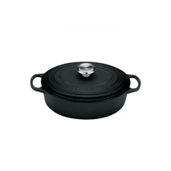 Cocotte En Fonte Ovale Basse 27 Cm Noir Mat Le Creuset Signature