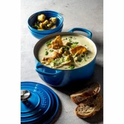 Cocotte En Fonte Ronde 22 Cm Marseille Le Creuset Signature 13 Cocotte En Fonte Ronde 22 Cm Marseille Le Creuset Signature -Cookway boutique cocotte en fonte ronde 22 cm marseille le creuset signature 5