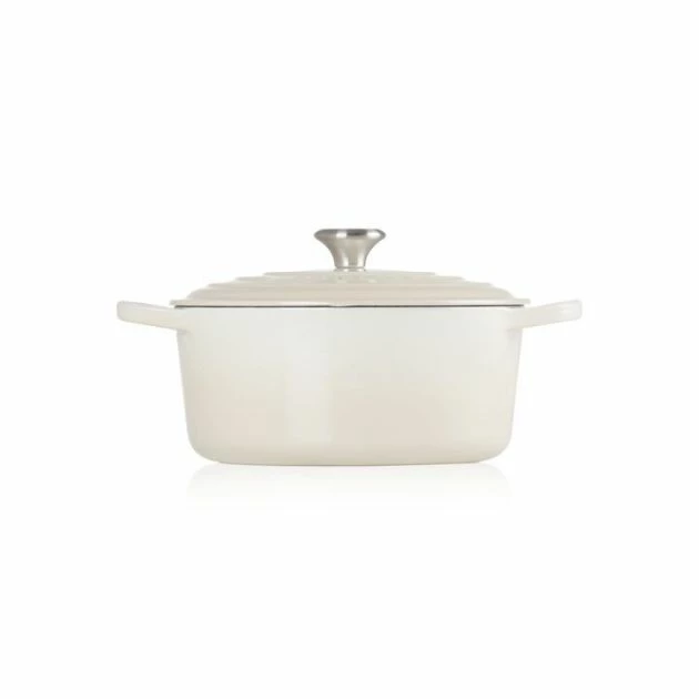 Cocotte En Fonte Ronde 24 Cm Meringue Signature Le Creuset 4 Cocotte En Fonte Ronde 24 Cm Meringue Signature Le Creuset â Image 2
