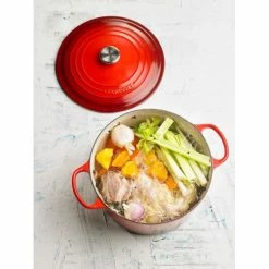 Cocotte En Fonte Ronde 26 Cm Cerise Le Creuset Signature -Cookway boutique cocotte en fonte ronde 26 cm cerise le creuset signature 4