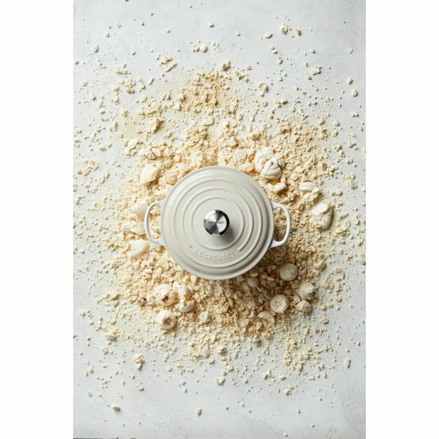 Cocotte En Fonte Ronde 26 Cm Meringue Signature Le Creuset 8 Cocotte En Fonte Ronde 26 Cm Meringue Signature Le Creuset – Image 6