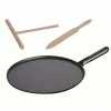 Crêpière 30 Cm Fonte Noire Staub, Manche Fonte 1 Crêpière 30 Cm Fonte Noire Staub, Manche Fonte -Cookway boutique crepiere 30 cm fonte noire staub manche fonte