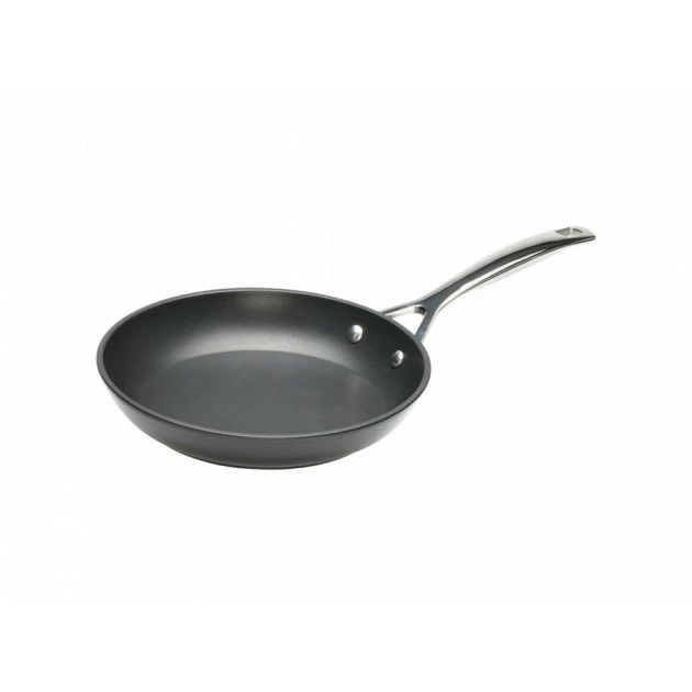 Poêle 30 Cm Anti-Adhérente Les Forgées Le Creuset 3 Poêle 30 Cm Anti-Adhérente Les Forgées Le Creuset