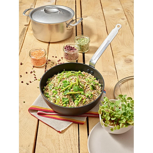 Sauteuse Bombée Anti Adhésive Ø 24 Cm Choc Intense De Buyer 5 Sauteuse Bombée Anti Adhésive Ø 24 Cm Choc Intense De Buyer – Image 3