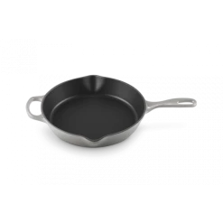 Skillet Rond Profond 26cm En Fonte Mist Grey Le Creuset 8 Skillet Rond Profond 26cm En Fonte Mist Grey Le Creuset -Cookway boutique skillet rond profond 26cm en fonte mist grey le creuset 2
